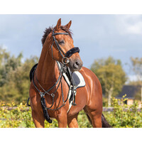 QHP Bridle cover fur