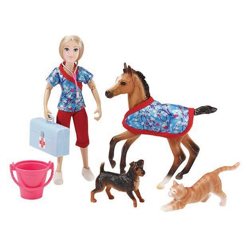Breyer Classics Day at the Vet Set